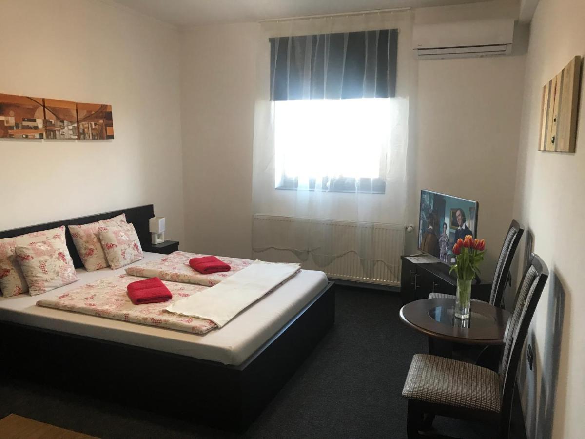 Bocskai Domb Vendeghaz Hotell Nagykallo Exteriör bild